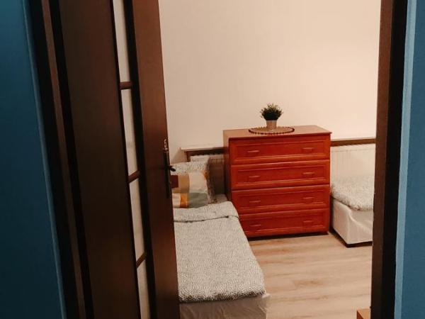 Tanie spanie przy Malcie - Zameldowanie bezobsługowe - : photo 4 de la chambre chambre triple Économique avec salle de bains commune