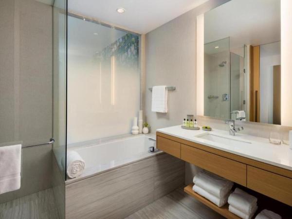 InterContinental - Los Angeles Downtown, an IHG Hotel : photo 2 de la chambre chambre lit king-size classique avec vue sur la ville