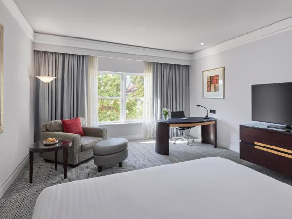 Hyatt Hotel Canberra - A Park Hyatt Hotel : photo 1 de la chambre chambre lit king-size