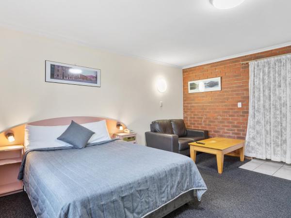 Martin Cash Motel : photo 1 de la chambre chambre exécutive lit queen-size