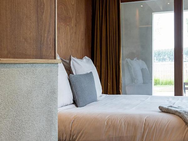 BBruT : photo 2 de la chambre chambre double - vue sur jardin