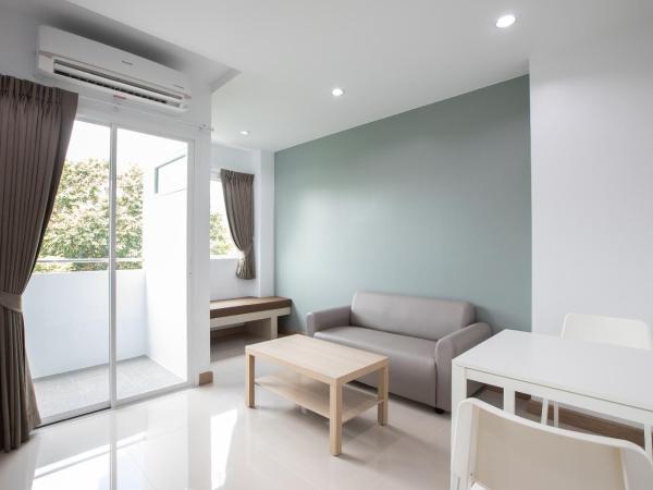 Green Hotel Phuket : photo 4 de la chambre chambre familiale deluxe