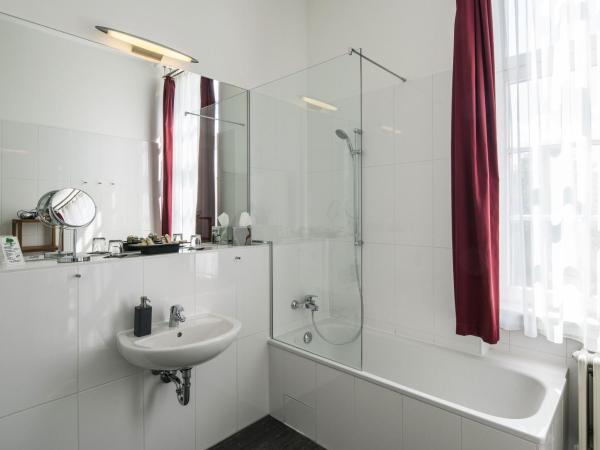 GLS Studio Hotel Berlin : photo 3 de la chambre studio familial