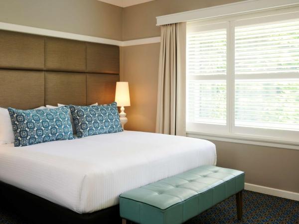 Hotel Kurrajong Canberra : photo 2 de la chambre chambre double ou lits jumeaux héritage

