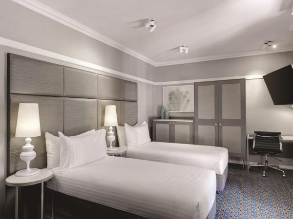 Hotel Kurrajong Canberra : photo 3 de la chambre chambre double ou lits jumeaux classique