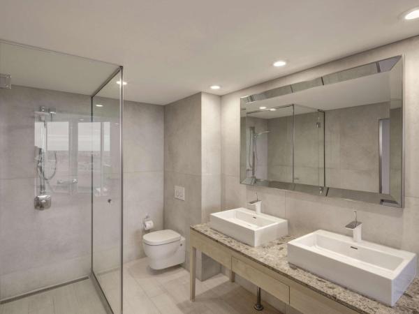 Rendezvous Hotel Perth Scarborough : photo 2 de la chambre chambre lit king-size de luxe - front de mer