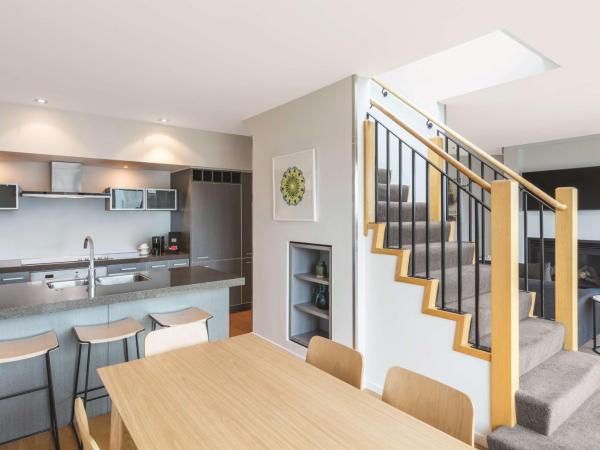 Adina Apartment Hotel Auckland Britomart : photo 1 de la chambre appartement 2 chambres premier