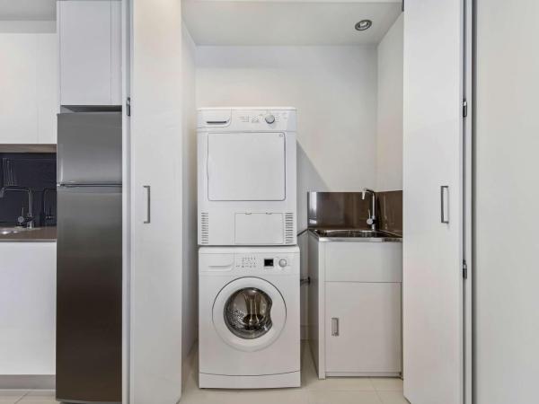 Adina Serviced Apartments Canberra Dickson : photo 6 de la chambre appartement 1 chambre - reine