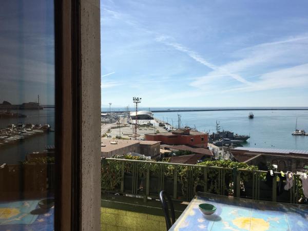 Abitare sul Porto : photo 2 de la chambre chambre triple