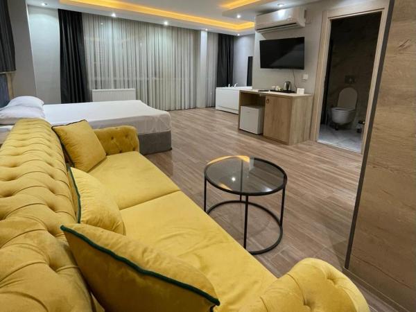 Asem pansiyon : photo 4 de la chambre chambre double avec baignoire spa