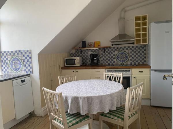Vingårdens Bed & Breakfast : photo 7 de la chambre appartement - vue sur piscine 