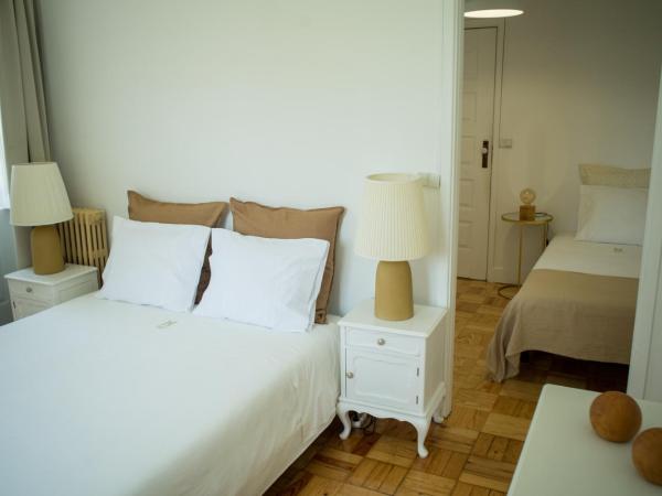 3 Marias Residence : photo 4 de la chambre chambre triple avec salle de bains