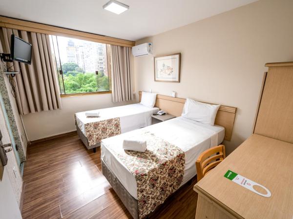 Hotel Dan Inn São Paulo Higienópolis - METRÔ MACKENZIE : photo 2 de la chambre chambre lits jumeaux standard