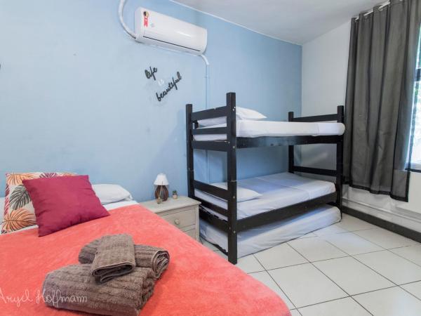 Pura Vida Hostel : photo 2 de la chambre suite deluxe