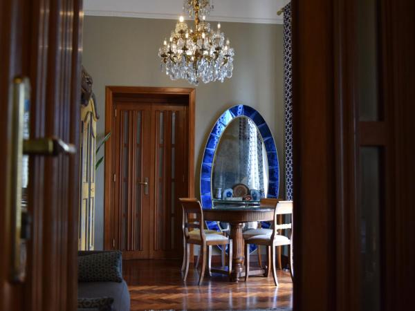 Residenza Vespucci : photo 9 de la chambre suite lit king-size avec balcon - vue sur rivière