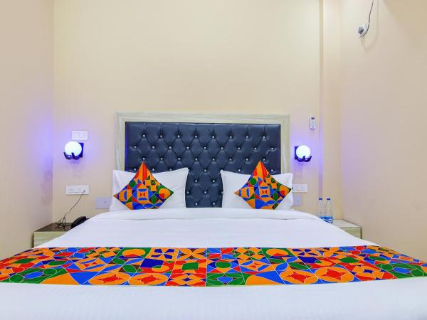 FabHotel Ashok Vihar : photo 2 de la chambre chambre deluxe