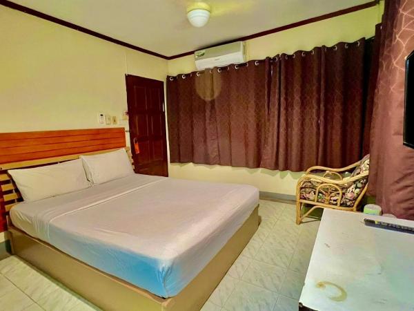 Lewiinski's Hotel : photo 2 de la chambre chambre lit king-size deluxe