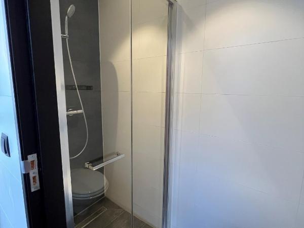 Heart of Amsterdam Hostel : photo 8 de la chambre lit dans dortoir mixte de 12 lits