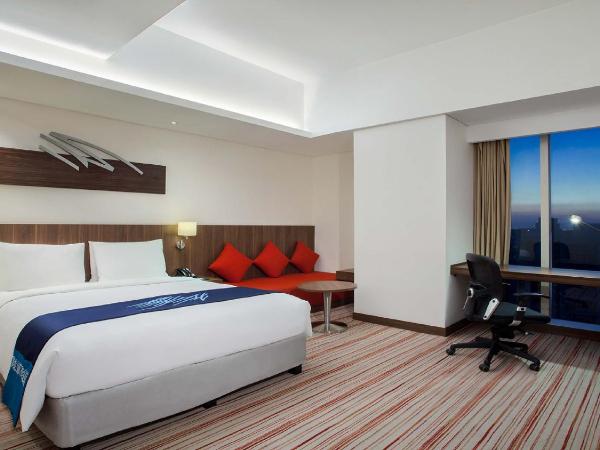 Holiday Inn Express Jakarta Pluit Citygate, an IHG Hotel : photo 6 de la chambre standard corner queen room