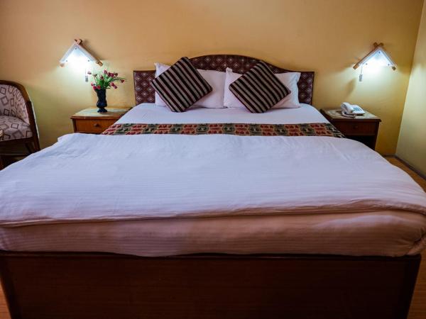 Kathmandu Prince Hotel : photo 4 de la chambre chambre deluxe double ou lits jumeaux