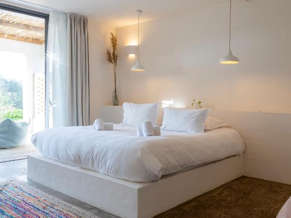 VILLA FLAKA Boutique Hôtel Confidentiel et Convivial : photo 8 de la chambre suite - vue sur jardin