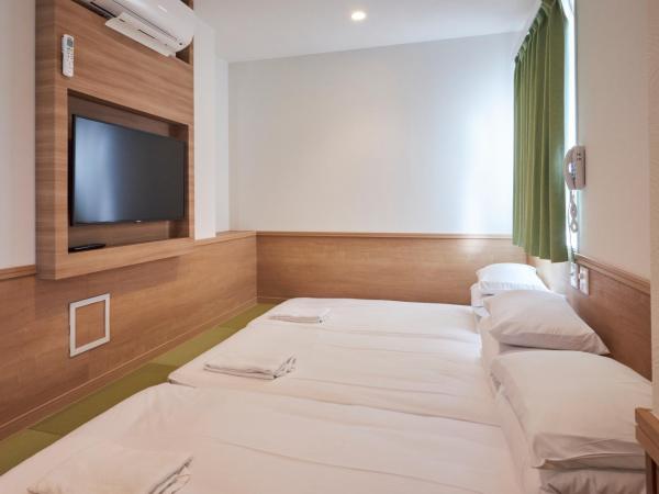 花築浅草和心ホテル : photo 3 de la chambre chambre de style japonais