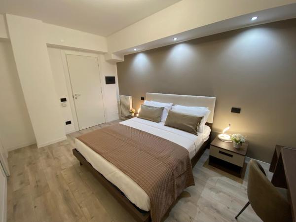 Hotel Plaza Ungheria : photo 1 de la chambre chambre double