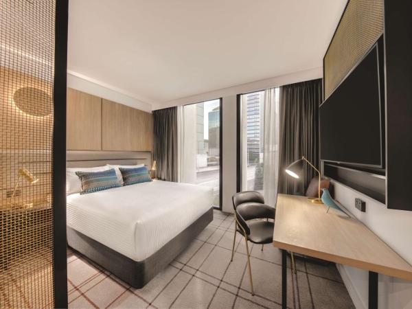 Vibe Hotel Sydney Darling Harbour : photo 5 de la chambre chambre double ou lits jumeaux standard avec balcon