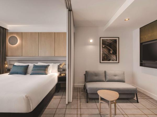 Vibe Hotel Sydney Darling Harbour : photo 5 de la chambre suite