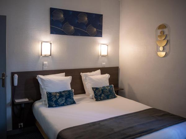 Hotel de Normandie : photo 3 de la chambre chambre double