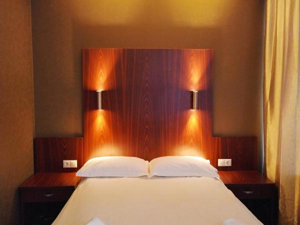 Milky Way Hotel : photo 1 de la chambre chambre double