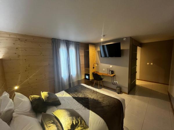 9WAGRAM Hotel Boutique : photo 2 de la chambre chambre double casablanca - accessible aux personnes a mobilité réduite