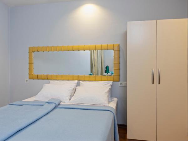 Apart Hotel Gvar : photo 1 de la chambre chambre double standard
