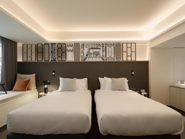 YANH Ratchawat Hotel : photo 4 de la chambre chambre lits jumeaux supérieure