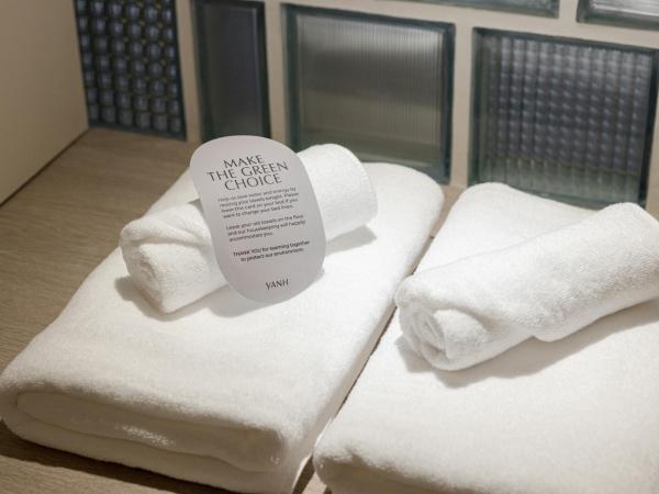 YANH Ratchawat Hotel : photo 9 de la chambre chambre lits jumeaux deluxe