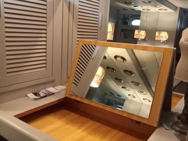 Loc de cabines sur Yacht : photo 6 de la chambre chambre lit king-size deluxe