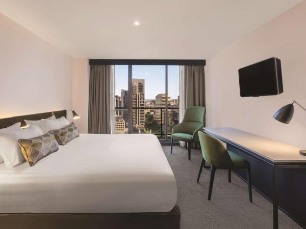 Adina Apartment Hotel Melbourne : photo 7 de la chambre appartement de grand standing 3 chambres 