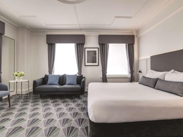 The Savoy Hotel on Little Collins Melbourne : photo 4 de la chambre chambre d’angle lit king-size plaza