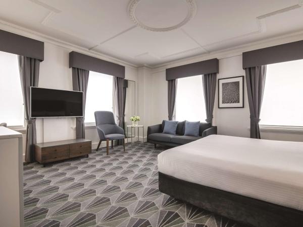 The Savoy Hotel on Little Collins Melbourne : photo 1 de la chambre chambre d’angle lit king-size plaza