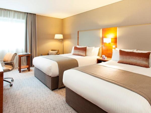 Crowne Plaza London - Docklands, an IHG Hotel : photo 9 de la chambre standard double room with two double beds and mini cooler