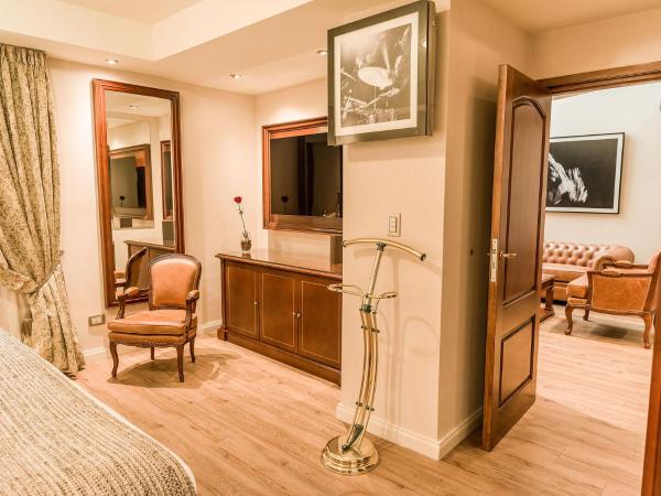 Melia Recoleta Plaza Hotel : photo 9 de la chambre suite royale