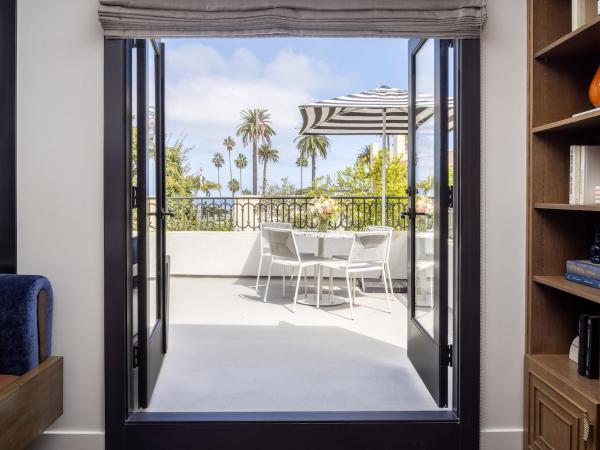 Orli La Jolla : photo 3 de la chambre chambre quadruple avec balcon 