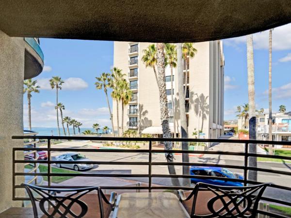 Pacific Terrace Hotel : photo 3 de la chambre suite junior - vue partielle sur océan