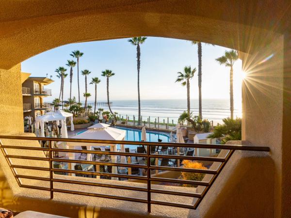 Pacific Terrace Hotel : photo 1 de la chambre suite junior lit queen-size - vue panoramique sur océan