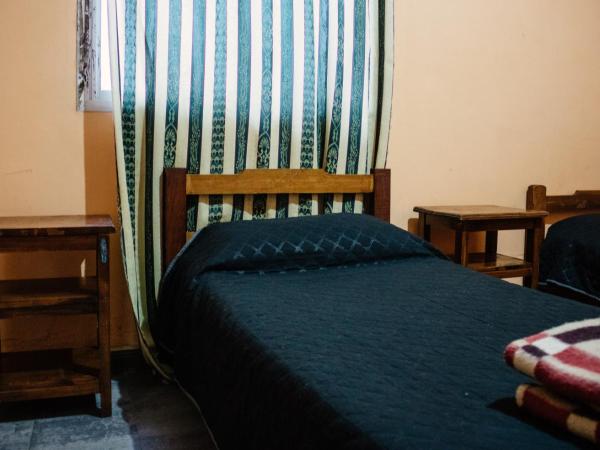 Hostal Namaste : photo 1 de la chambre chambre lits jumeaux Économique