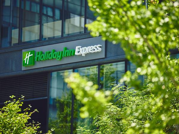 Holiday Inn Express Osaka City Centre- Midosuji, an IHG Hotel : photo 3 de la chambre chambre standard