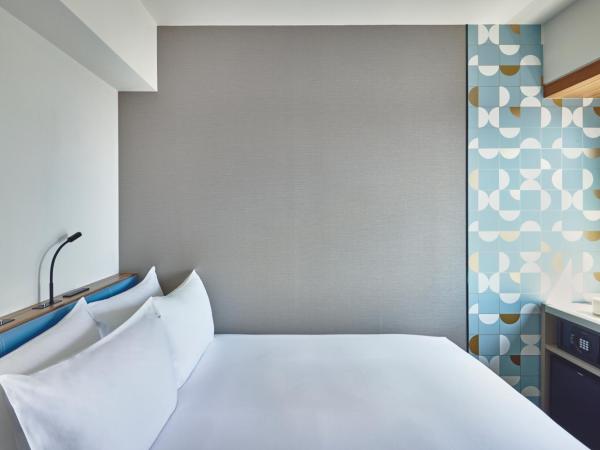 Holiday Inn Express Osaka City Centre- Midosuji, an IHG Hotel : photo 1 de la chambre chambre lit king-size