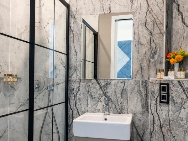 Adamar Hotel-Special Category : photo 7 de la chambre chambre double ou lits jumeaux