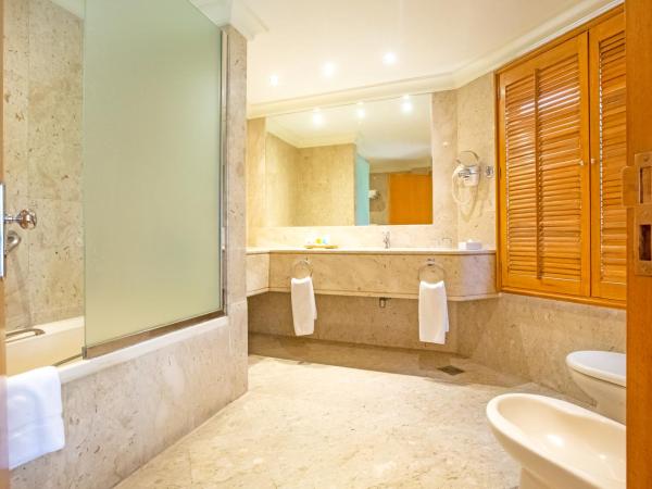 Dubai Marine Beach Resort & Spa : photo 5 de la chambre suite junior