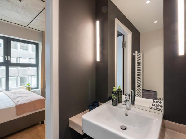 limehome Düsseldorf Stresemannstraße - Digital Access : photo 8 de la chambre suite